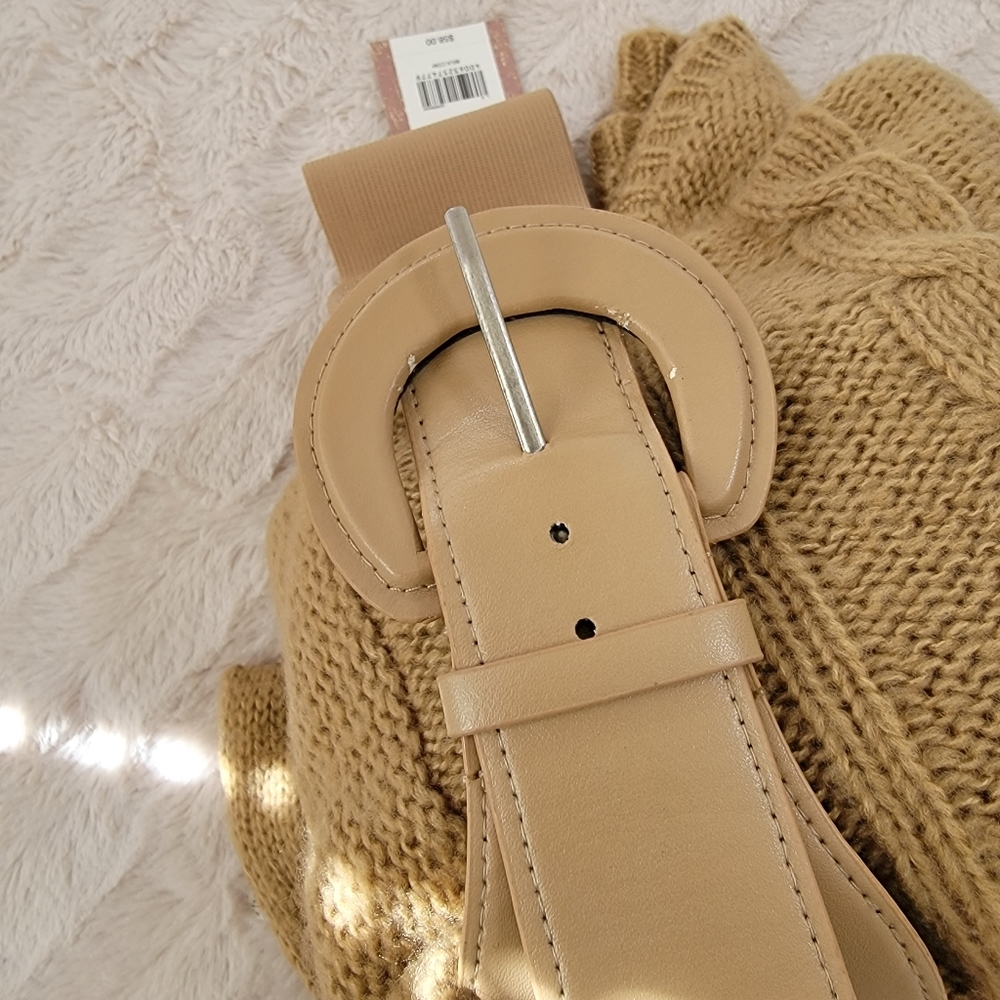 Red Camel Women's Size Medium Short Sleeve Belted Sweater Dress Tan NWT - Picture 6 of 6